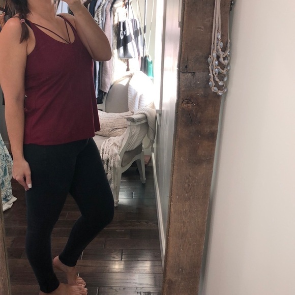 She + Sky small cranberry color velvet top - Picture 2 of 3